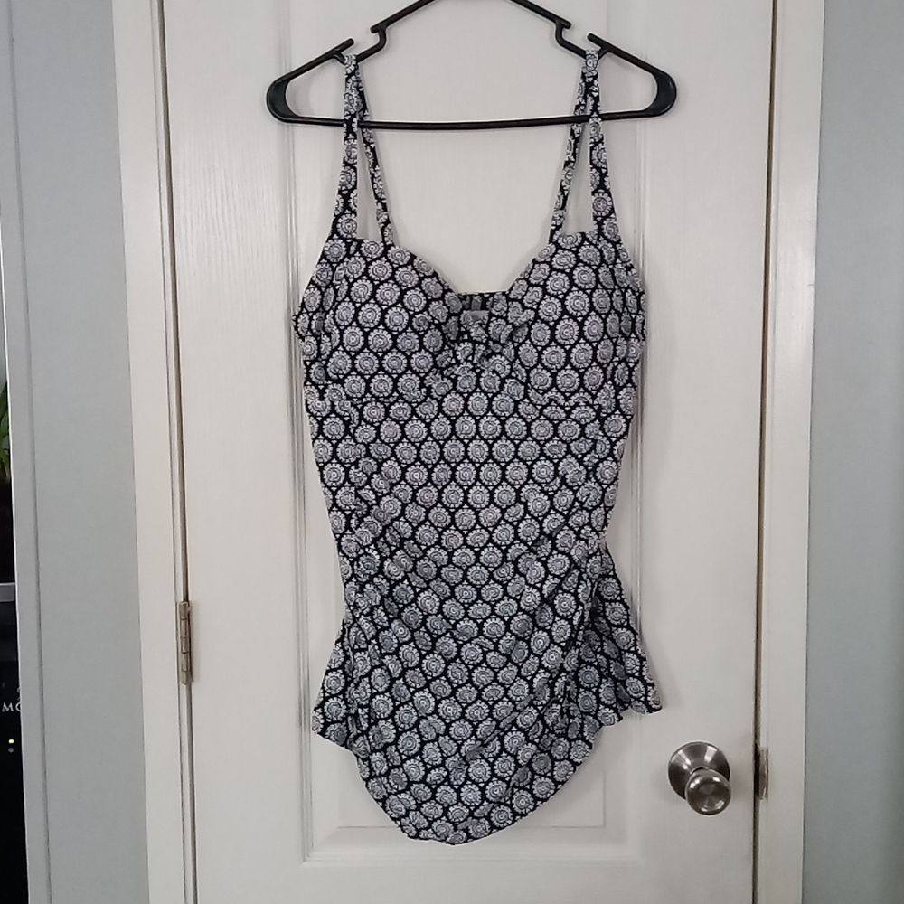 NWT Merona One Piece Swim Dress sz L